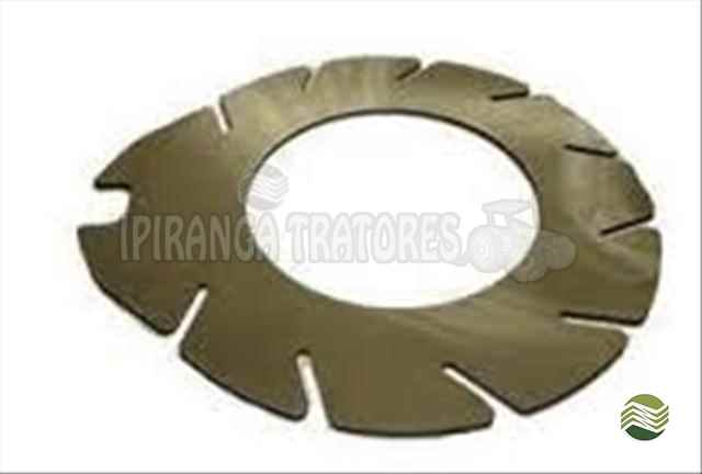 DISCO SEPARADOR DO FREIO BANHADO OLEO MF 1860965 / 4011040